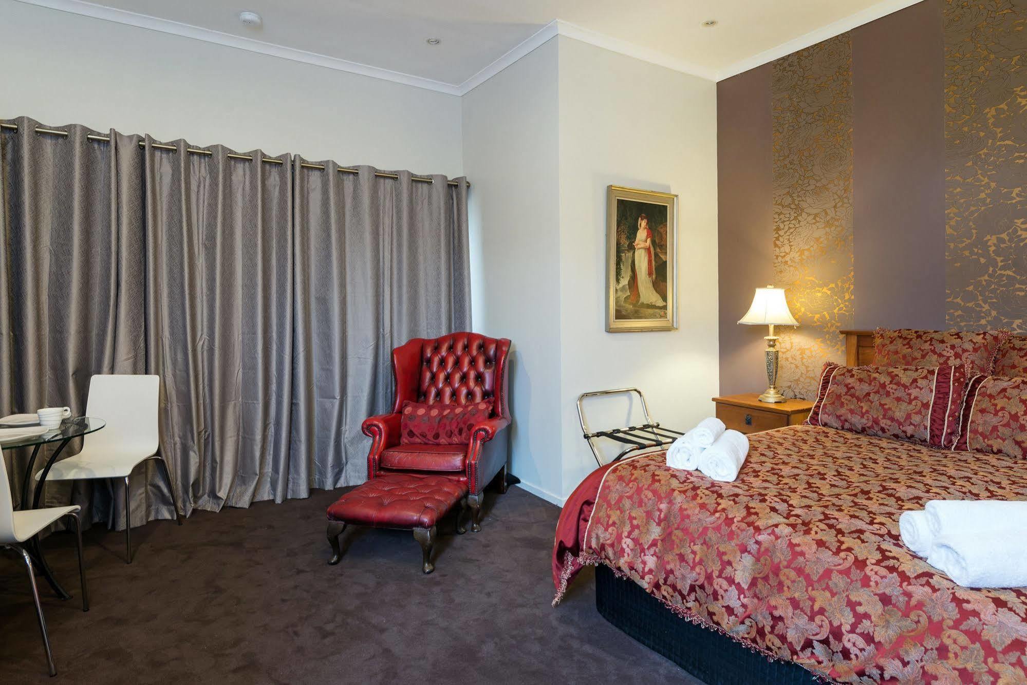 Lakeside City Apartments - Penthouse And Studio روتوروا المظهر الخارجي الصورة
